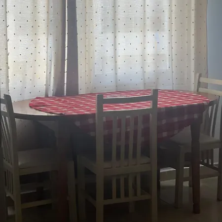 Top Apartament Golem * Golem (Tirana)